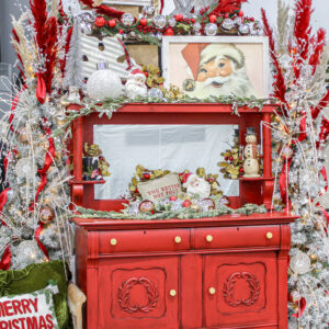 The Vintage Market - A White Christmas